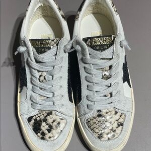 Havana vintage Snake Print Sneakers with Gray and Black Accents